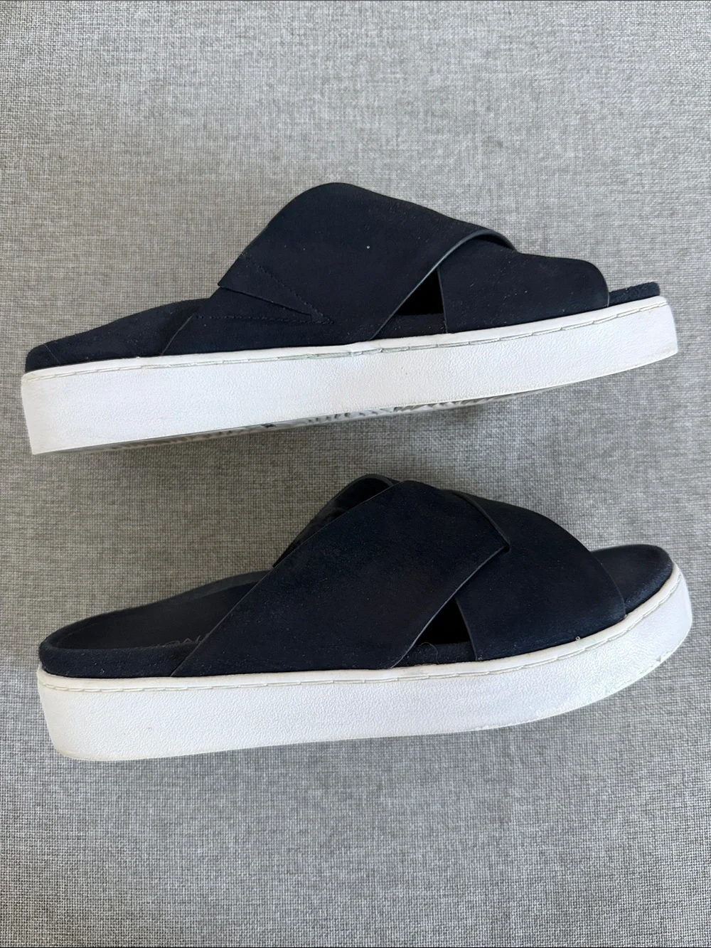 Vionic Navy Crisscross Slide Sandals